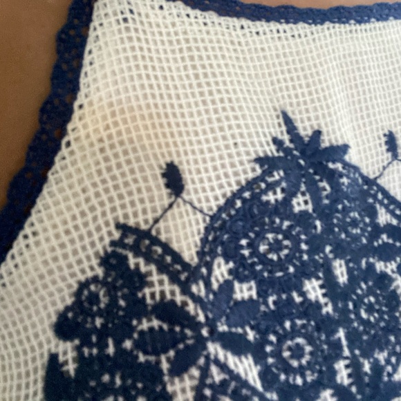 Embroidered TOP !! - Picture 10 of 10